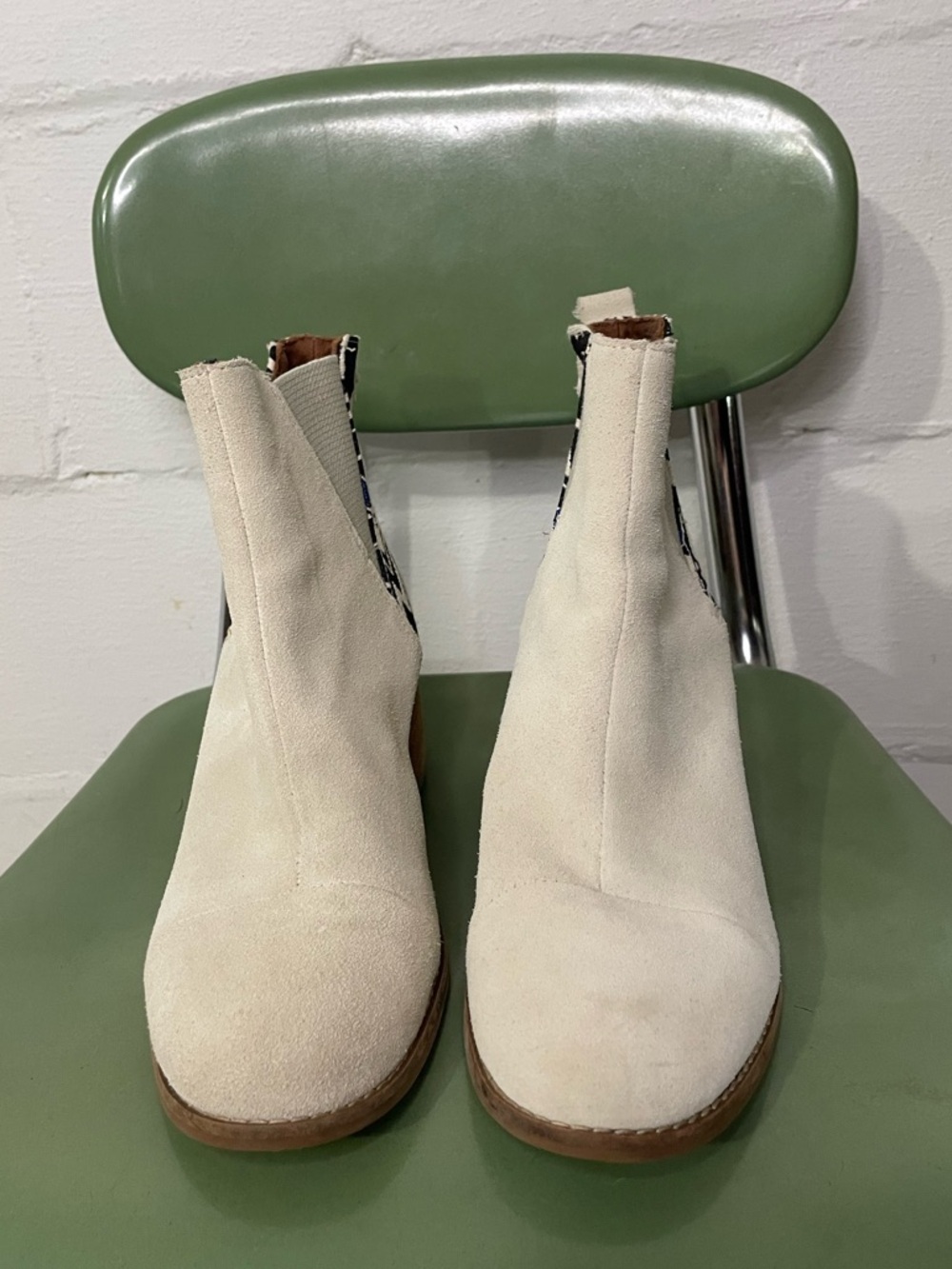 Toms Cream Suede Chelsea Booties with Blue & Black Patterned Heel - Picture 5 of 7